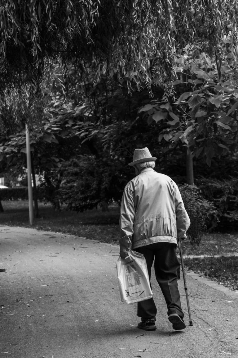 monochrome photo of an old man